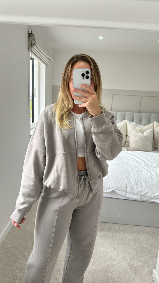 (BUY 1 GET 1 FREE) Bomber oversized tracksuit